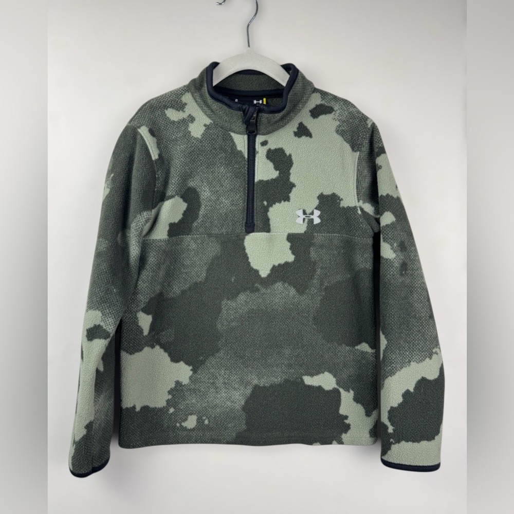 Under Armour Boys Fleece Quarter Zip‎ Pullover Lightweight, Green Camo Size 6
